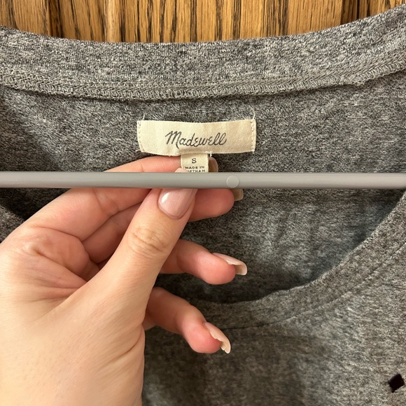 Madewell Gray Tee with Colorful Embroidered Accents Small - Picture 4 of 6